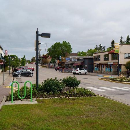 The Grizzly House I Sleep 7 I Patio & Bbq I 55 Tv Apartment Invermere Exterior photo